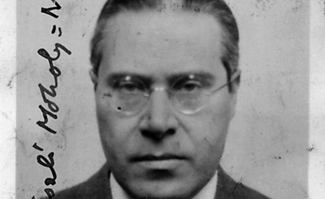Przemysław Strożek – wykład Potencjał gramofonu. Bauhaus i&nbsp;współczesna kultura didżejska